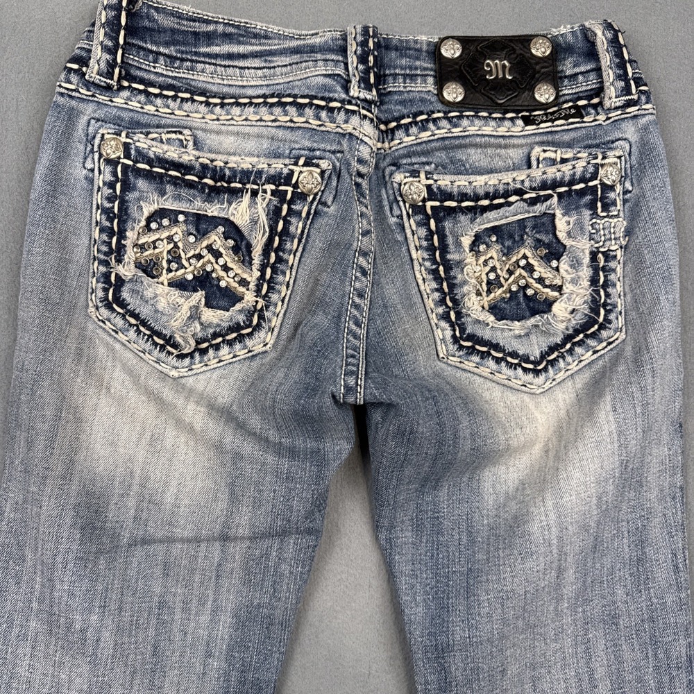 Miss Me JEANS Size 26 Capri FACTORY DISTRESSED THICK STITCH RHINESTONES